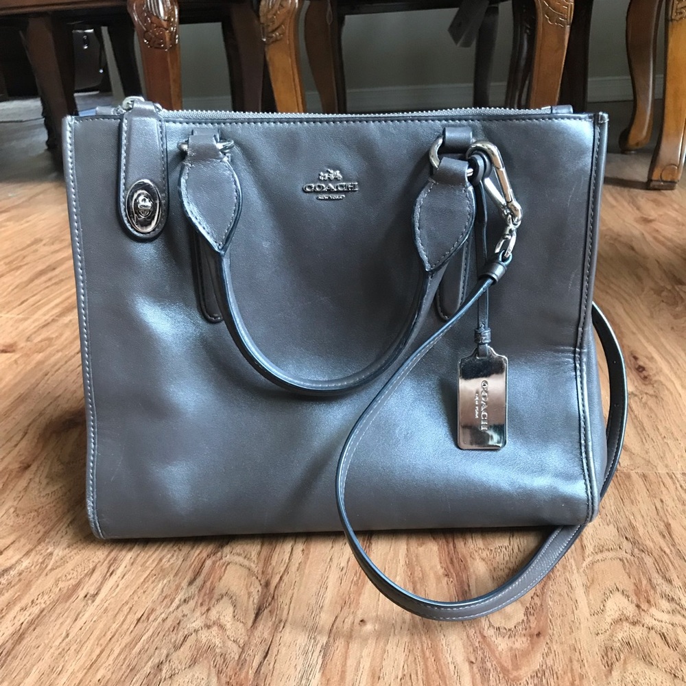 Authentic Coach M sized bag